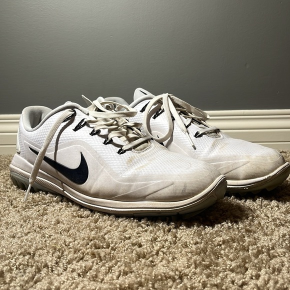 Nike Men’s - Picture 3 of 5